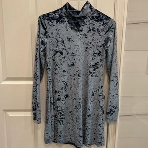 blue velvet long sleeve dress